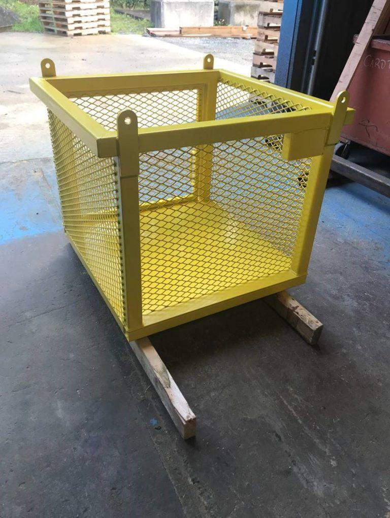 Industrial Crane Elevator Basket SCS Manufacturing Inc.